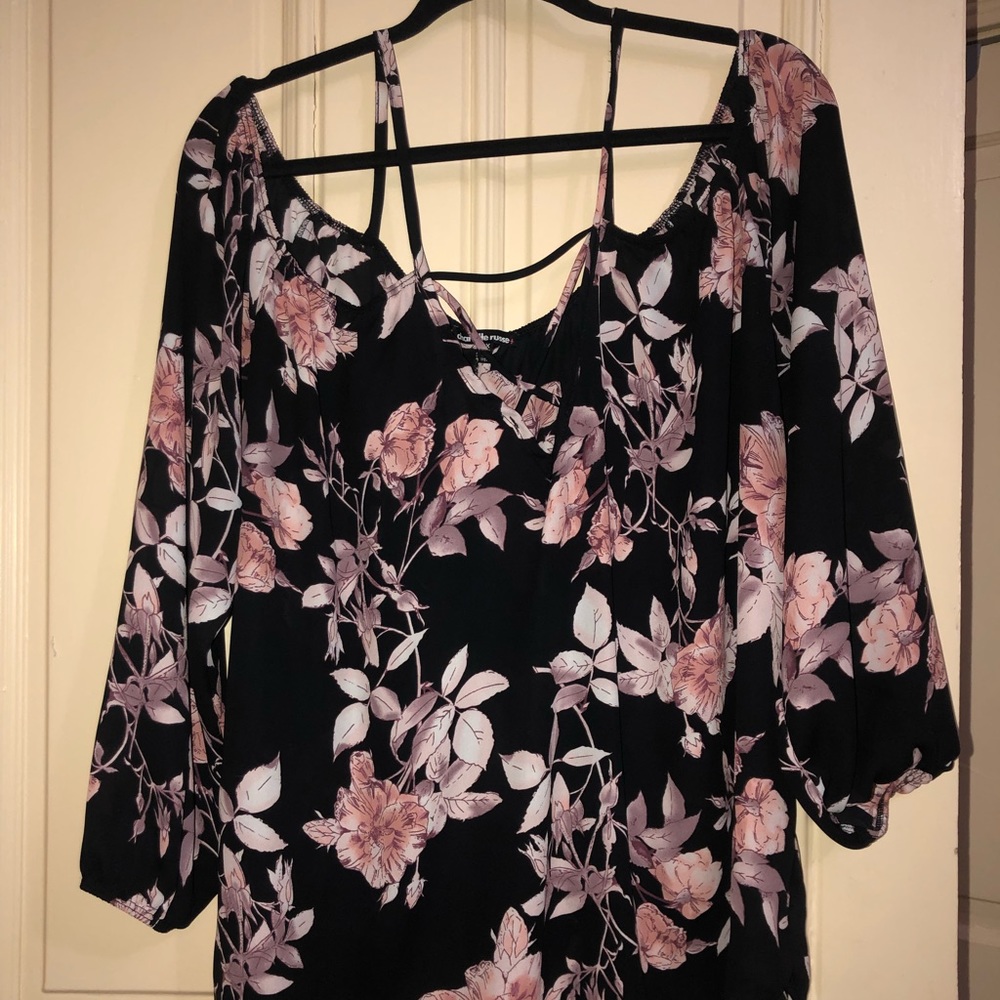 Black floral top